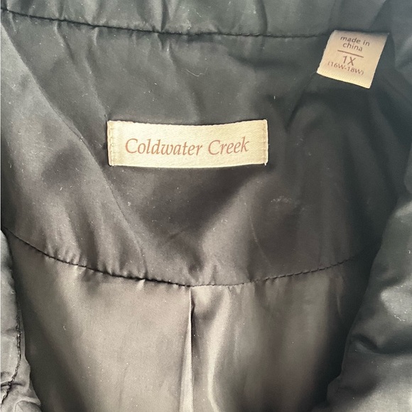 Coldwater Creek Women's Black Diamond-Pattern Vest - Picture 2 of 2